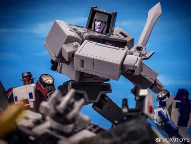 DX9 Toys Attila Combiner - D14 Capone (Inspected)