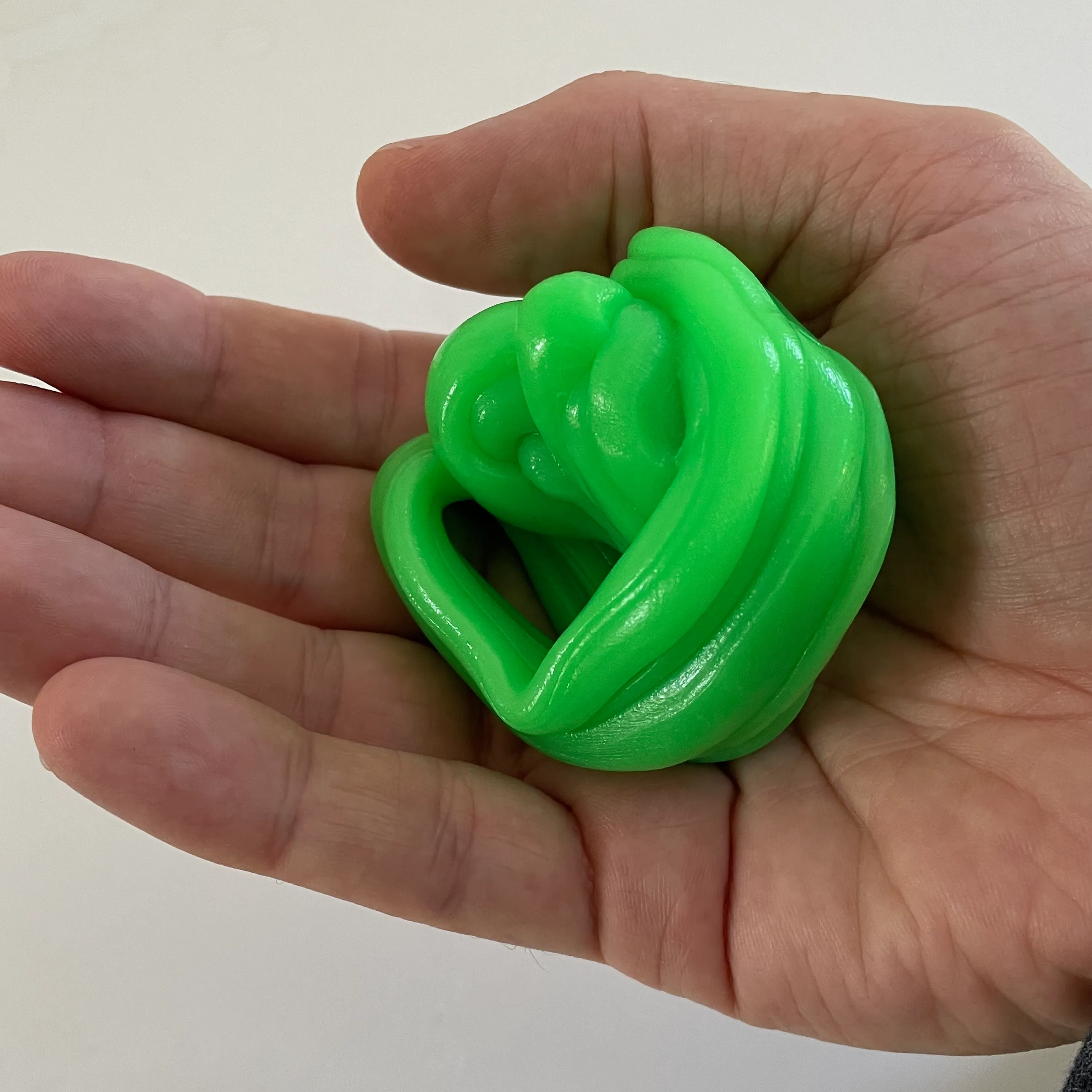 Gootonium: Glowing Green Putty