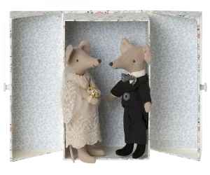Wedding Mice Couple In Box